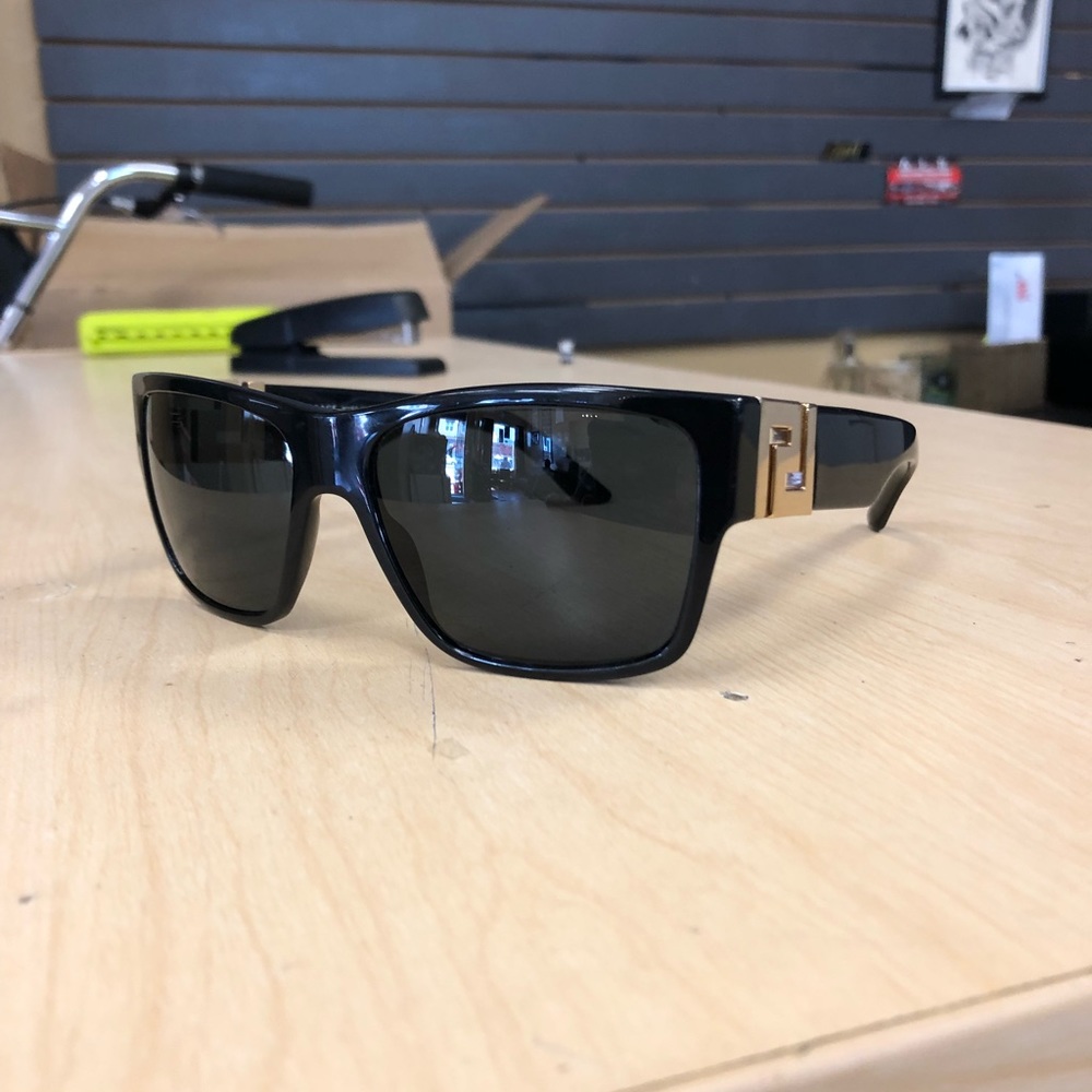 Versace Sunglasses Good Condition NO BOX